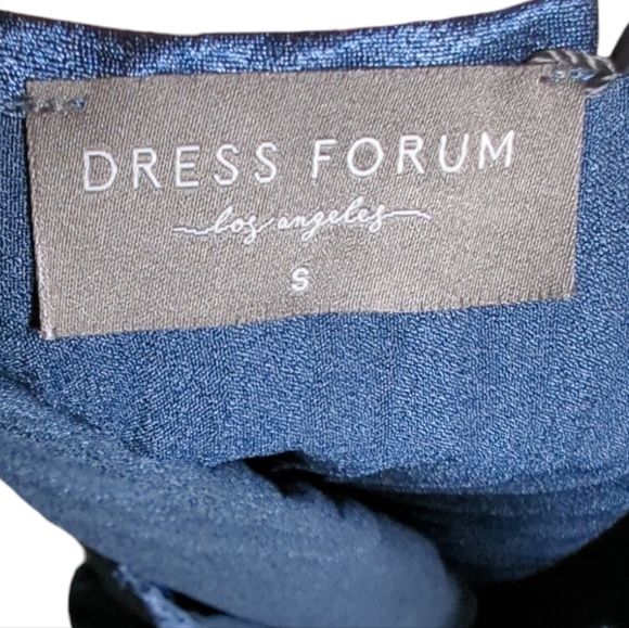 Flaw NWT Dress Forum Pleated Satin Cocktail Dress Size S - Picture 5 of 10